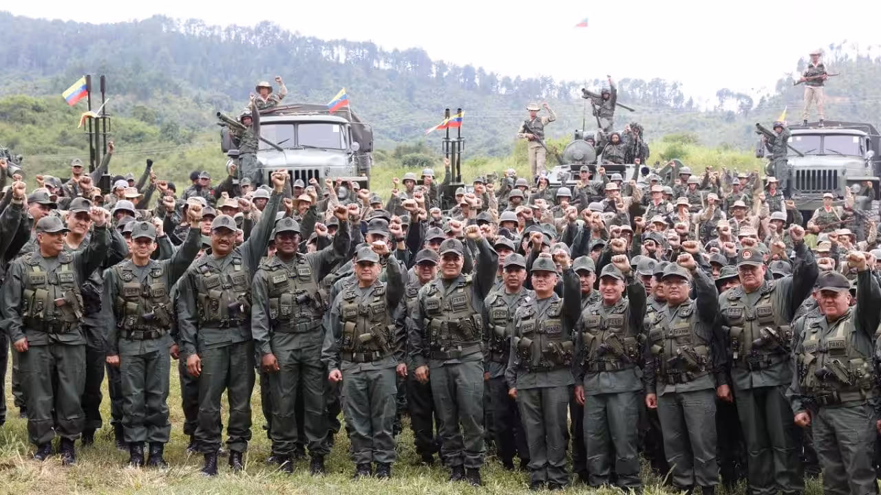 Venezuelan army advances in demining Apure state from landmines laid by Colombian paramilitary gangs. Photo courtesy of RedRadioVE.