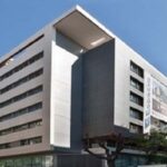 Featured image: Milla de Oro, the building in the Madrid neighborhood of Salamanca where the Venezuelan extreme right fugitive is leaving the life of rich and famous. Photo courtesy of Lechuginos.com.