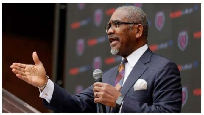 Featured image: US congressman Gregory Meek urging the US administration to open dialogue channels with Venezuelan constitutional President, Nicolas Maduro. File photo.