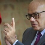 Featured image: Jorge Rodriguez, president of the National Assembly. Photo courtesy of Con el Mazo Dando.