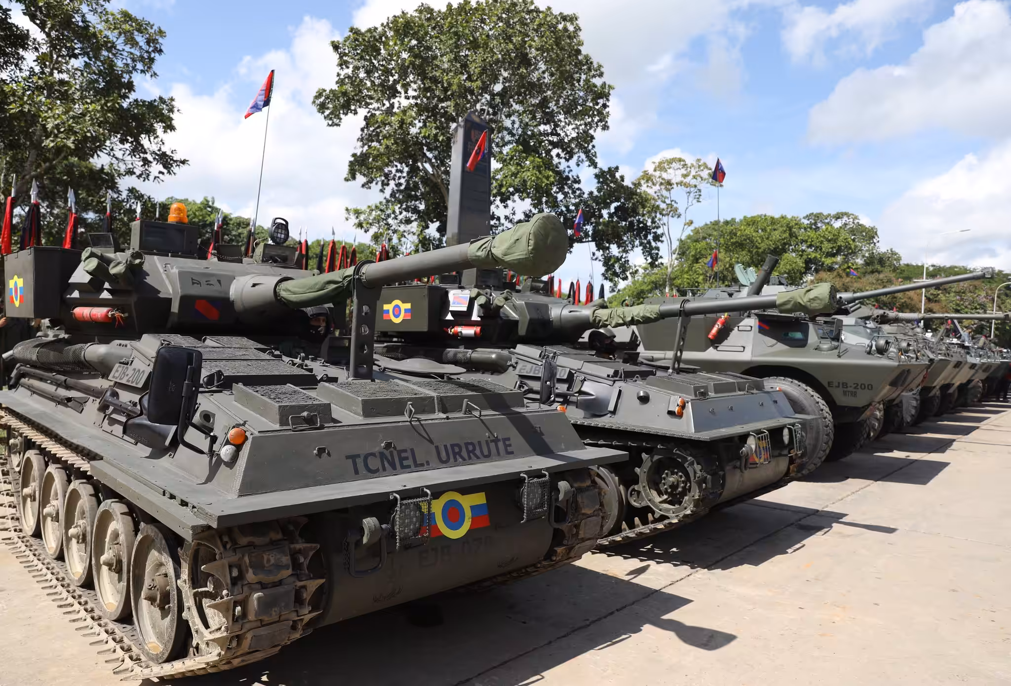 Part of the military vehicles already refurbished or putted back into operation. Photo courtesy of @PrensaFANB