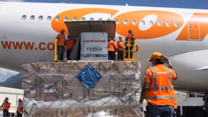 Featured image: 17th shipment of medical supplies from China arriving in Venezuela on a Conviasa flight. Photo courtesy of Venezuelan Ministry for Health.