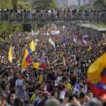 Featured image: Multitudinous demonstration in Colombia. File photo.