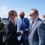 Venezuelan Foreign Affairs Minister, Jorge Arreaza being greeted by Turkish ambassador Deha Erpek upon his arrival to Turkey.