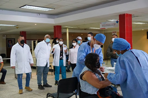 Featured image: Venezuela already with 11% of its population vaccinated. Photo courtesy of Ultimas Noticias.