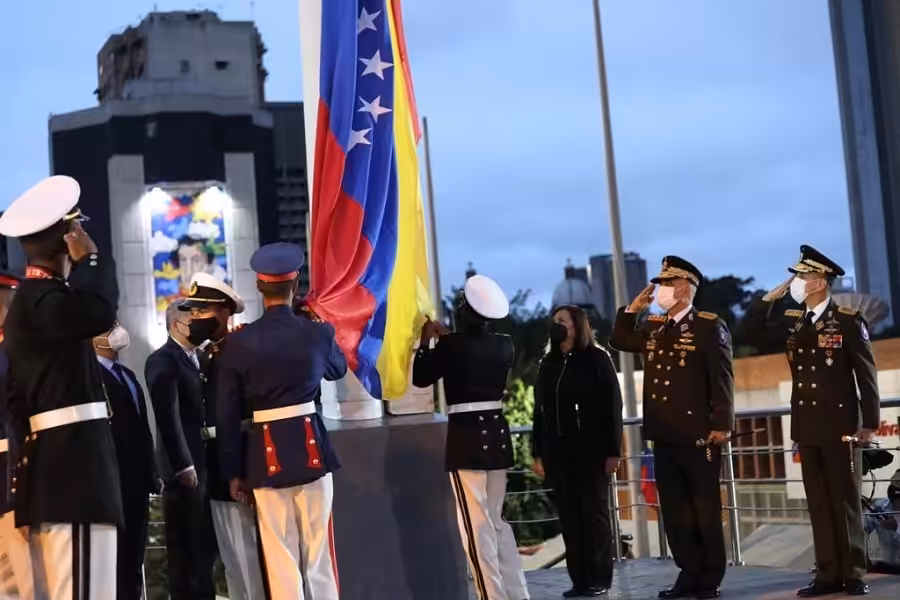 Flag ceremony in front of the National Pantheon. Photo courtesy of MPPIJP.