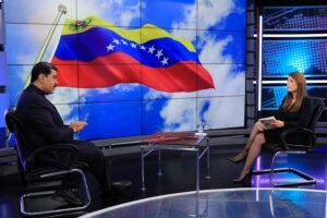 Venezuelan President Nicolas Maduro and Telesur President Patricia Villegas. Photo courtesy of Prensa Presidencial.