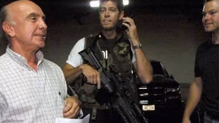 Peréz Recao, the same man who was denounced for supplying arms to Carmona Estanga in the 2002 coup, is once again accused of supplying arms to criminal gangs in Caracas (Photo: Archive)