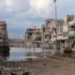 article-2049108-0e5cf30e00000578-204_964x618