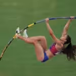 Venezuelan pole Vault athlete Robeilys Peinado during Tokyo Olympic qualifications. Photo courtesy of RedRadioVE.