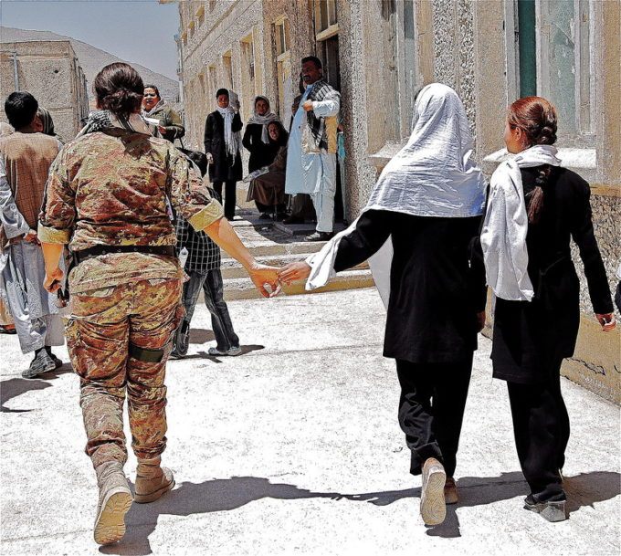 4310749879_ce84aba0df_c-680x609