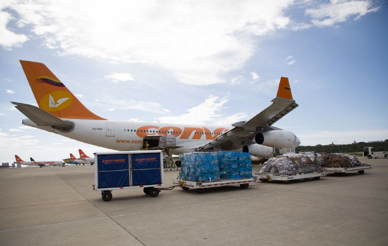 CONVIASA jet carrying humanitarian aid for Haiti after the most recent earthquake. Photo courtesy of Alba Ciudad.