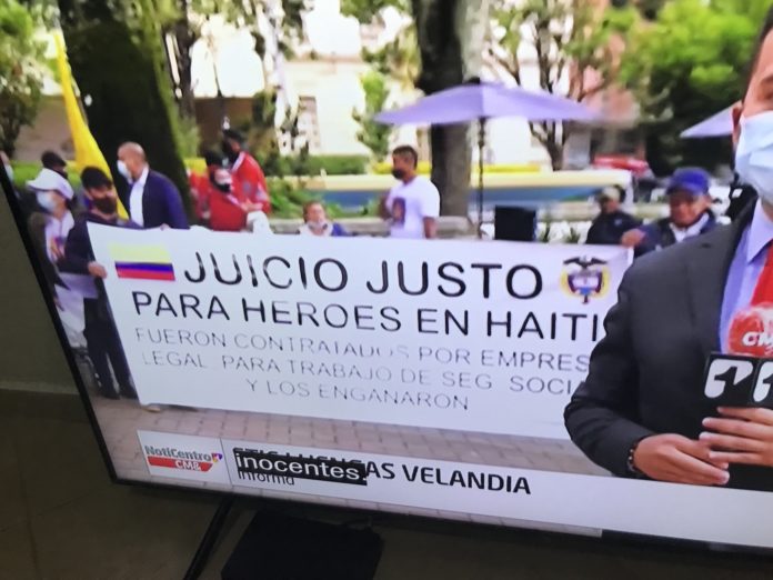 Expensive Kinko's kind of made poster in Colombia demanding for "fair trial for our heroes in Haiti", they were hired by legal 'social' security companies and they were tricked." Colombia never stops amazing people worldwide said OT's editor. Photo courtesy of RedRadioVE.