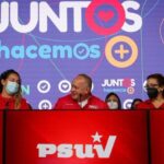 Diosdado Cabello during a press conference accompanied by the PSUV board of directors. Photo courtesy of RedRadioVE.
