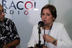 Carmen Elisa Hernández in an interview for Caracol Colombia. File photo courtesy of Twitter / La Tabla @latablablog.