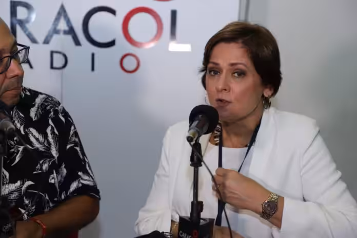 Carmen Elisa Hernández in an interview for Caracol Colombia. File photo courtesy of Twitter / La Tabla @latablablog.