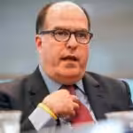 Julio Borges was one of the authors of the kidnapping of Venezuelan assets and now says that the opposition should not handle those resources (Photo: File).