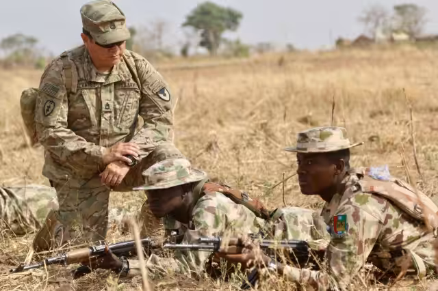 US Army trainers drill Nigerian soldiers in Jaji between Jan. 15 and Feb. 22, 2018.