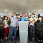 Uzcátegui's press conference announcing his alleged victory in the polls. Photo courtesy of RedRadioVE.