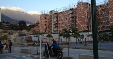 _88505059_housingviewjpg
