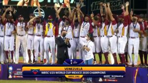Awarding ceremony to the Venezuelan (Vinotinto) baseball team, winner of the WBSC U23 World Cup. Photo courtesy of Alba Ciudad.
