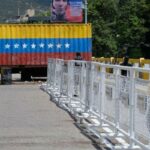 The containers that blocked the border crossing between Cúcuta and San Antonio del Táchira have been removed by the Bolivarian Government after commercial opening and population mobility (Photo: Ferley Ospina / Reuters).