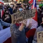 Xenophobic protest in Chile. Many of this protesters applauded Sebastian Pinera when he invited Venezuelans to "escape Maduro regime" and move to Chile. Photo courtesy of RedRadioVE.