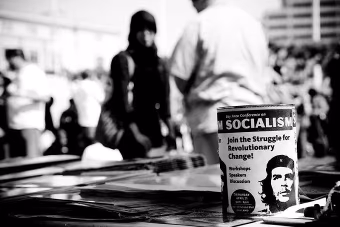 2482928680_f75e782503_c-680x454