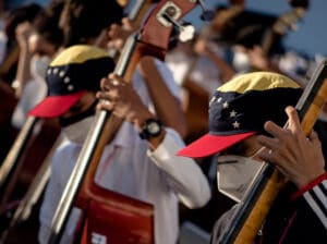 Cuenta-oficial-del-Sistema-Nacional-de-Orquestas-y-Coros-Juveniles-e-Infantiles-de-Venezuela-6