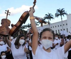 More than 12 thousand musicians from Venezuela's El Sistema while breaking the world record for the biggest performing orchestra. File photo.