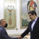 Opposition Zulia state governor meets President Nicolas Maduro in the Miraflores Palace after being proclaimed as winner in the 21N regional elections. Photo by Twitter / @luchalmada.