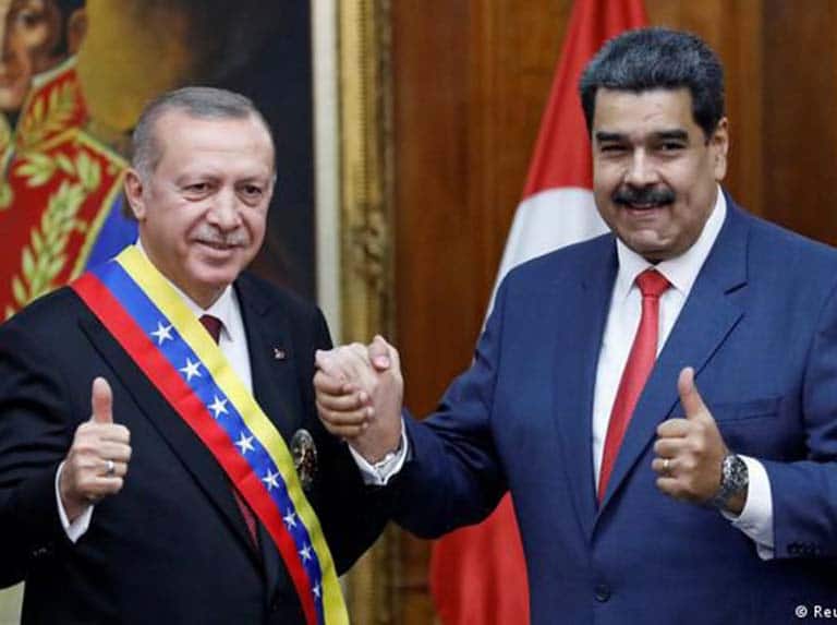 Turkish president Recep Tayyip Erdogan (left) and Venezuelan president Nicolas Maduro in the Miraflores palace during an Erdogan's official visit. File photo.