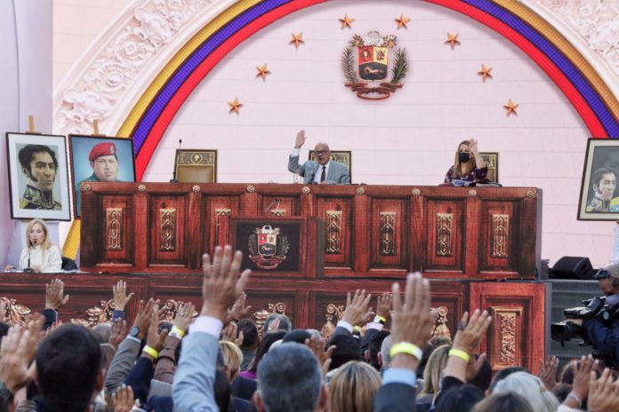 Venezuelan National Assembly approving the Supreme Court reform in second discussion on January 18, 2022. Photo by  Twitter / @Asamblea_Ven.
