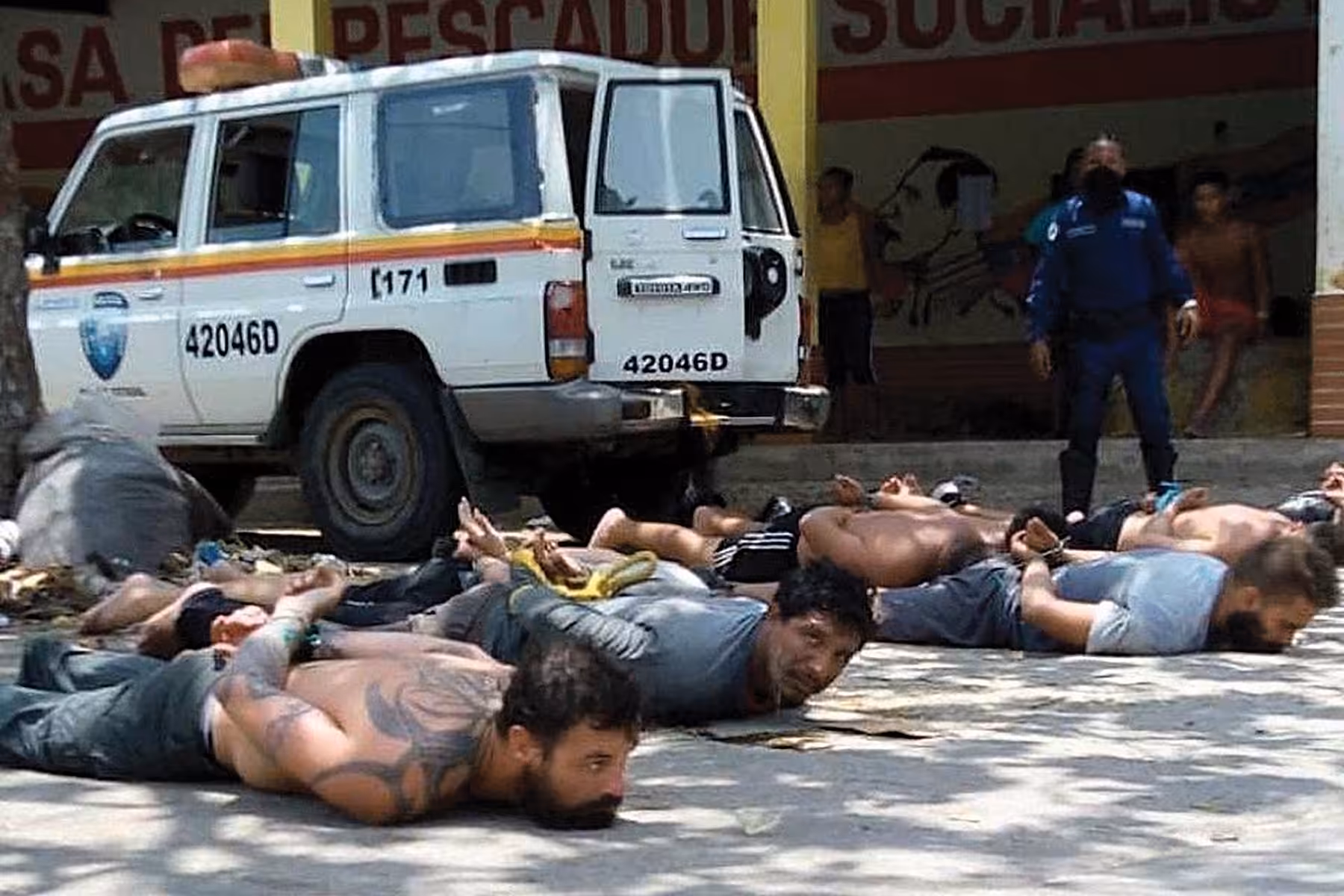 Mercenaries arrested after the attempt to oust Nicolas Maduro. Photo: TeleSur.