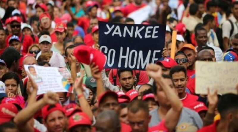 Crowded anti-imperialist demonstration in Venezuela ans a banner reading “Yankee Go Home.” Photo: Alba Ciudad.