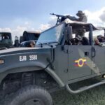 Venezuelan militias and army officers patrolling the border with Colombia in Apure state. Photo: Twitter / @dhernandezlarez