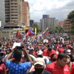 Part of the Chavista demonstration marching near Los Cortijos, eastern Caracas. Photo: Twitter/@PartidoPSUV