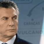 Former Argentinian president Mauricio Macri with a map from the Puma military drill in the background. Photo: RedRadioVE.