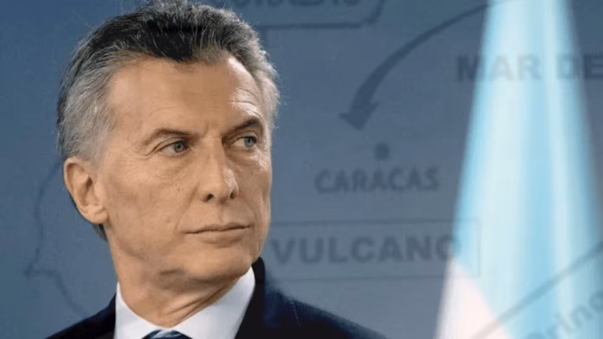 Former Argentinian president Mauricio Macri with a map from the Puma military drill in the background. Photo: RedRadioVE.