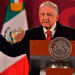 Featured image: Andrés Manuel López Obrador gives a speech. Photo: Últimas Noticias. 