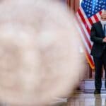 Z3-a9x27e99urR7mU4m8EMCAeE-CWovI2_ExedqVS5U