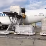 FNF2q76XEAE_zcz-696x392