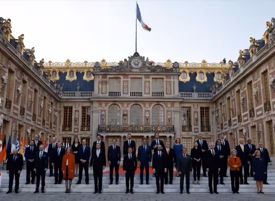 FireShot Capture 729 - Russia-Ukraine.docx - Google Docs - docs.google.com