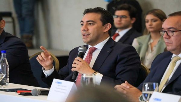 Registrar of Colombia, Alexander Vega Rocha said that his office is giving full support to the federal judges to quickly conclude the March 13 vote count. Photo: Twitter/@Registraduria