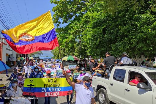 Environmental organizations such as the Alianza Colombia Libre de Fracking have denounced the fracking project in Puerto Wilches region of Colombia. Photo: Alianza Colombia Libre de Fracking