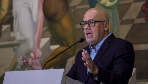 National Assembly President Jorge Rodríguez speaks on the evidence linking Juan Guaidó with drug trafficking. Photo: RedRadioVE