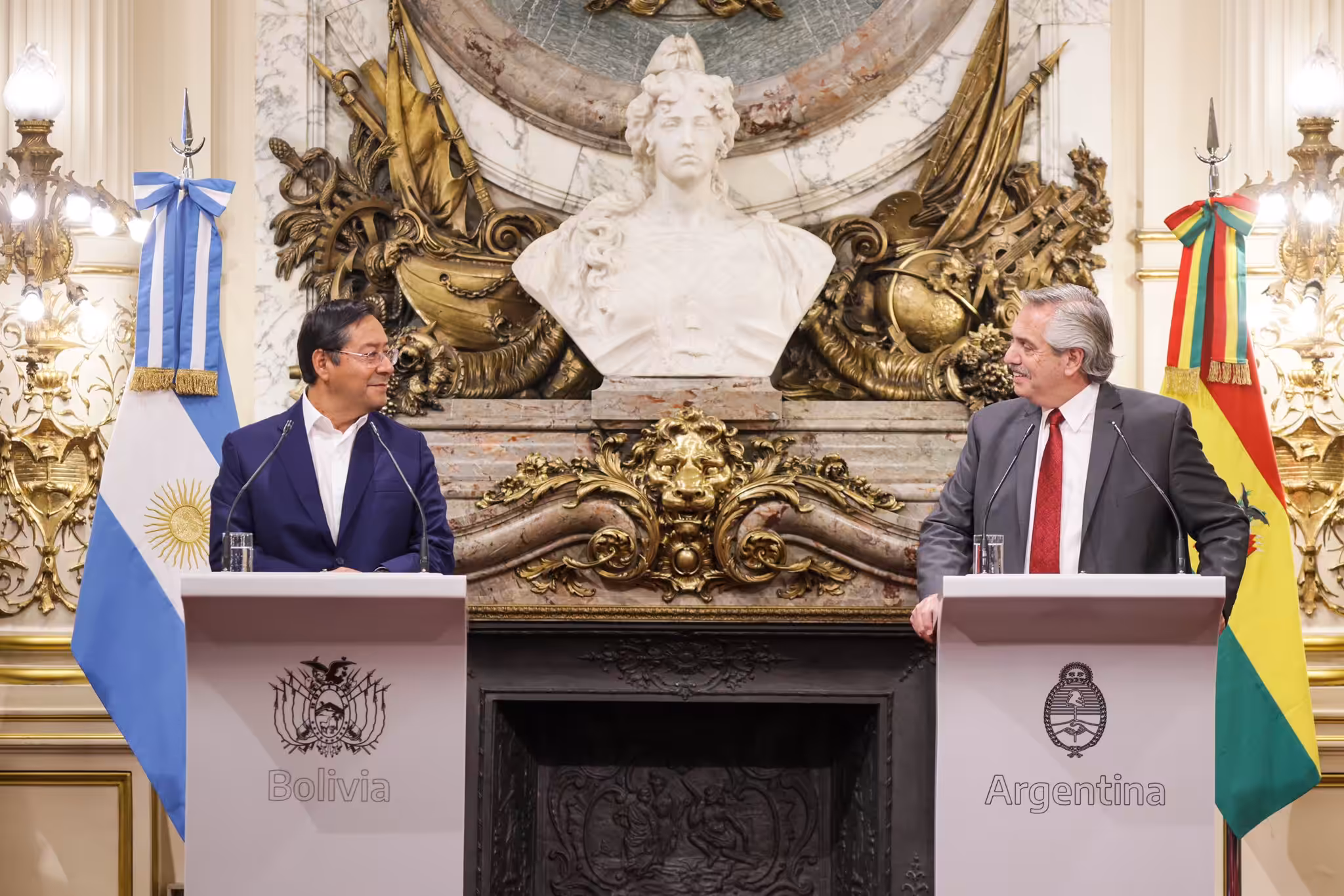 Featured image: President of Bolivia Luis Arce (left) and President of Argentina Alberto Fernández (right) during their joint press conference in Argentina. Photo: Twitter/@alferdez