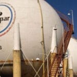 Featured image: PETROPAR fuel tanks. Photo: Runrun.