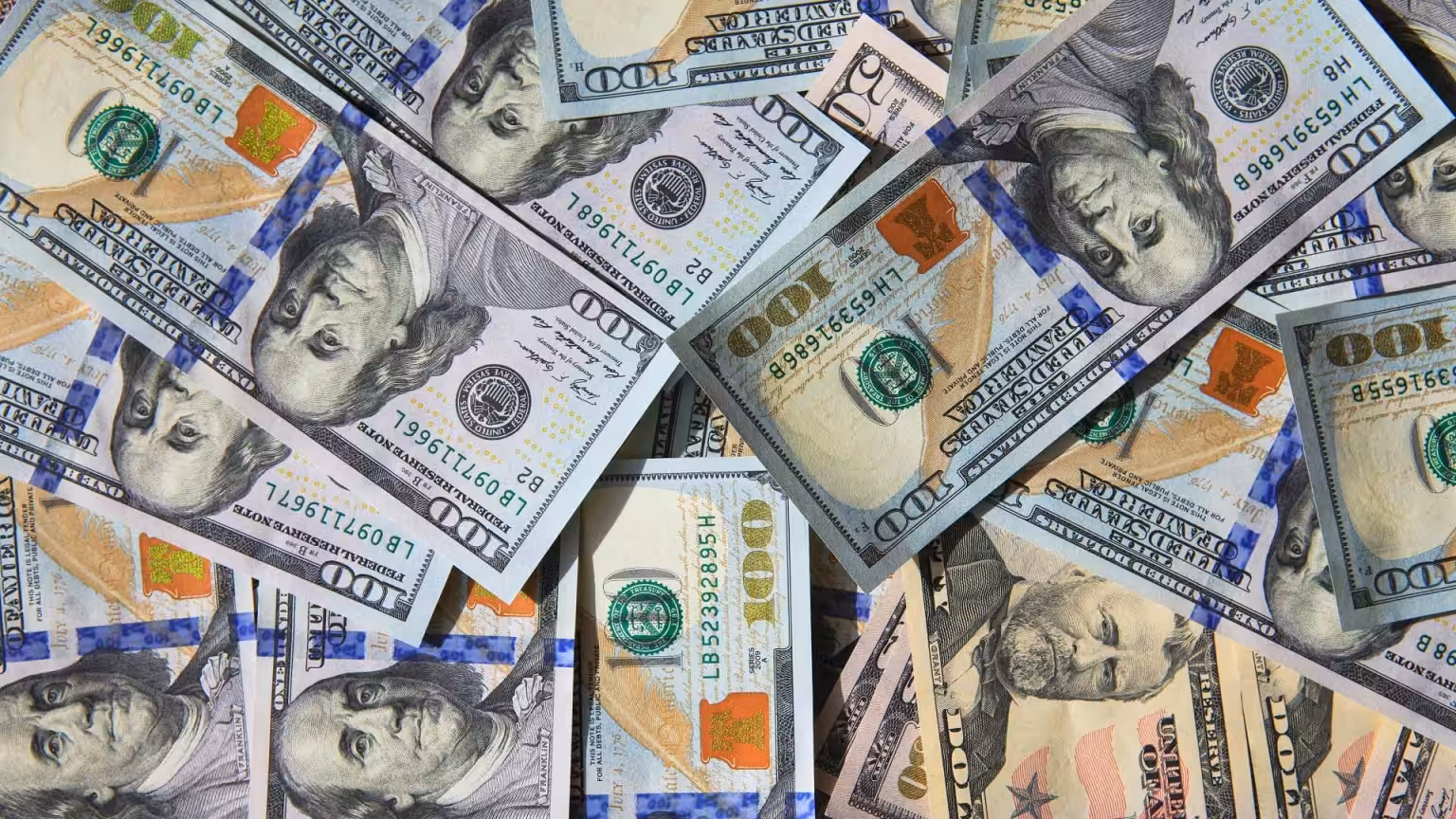 US-dollar-decline-central-bank-reserves