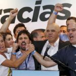 Venezuelan opposition leadership celebrating victory in parliamentary elections in 2015. Since then mistake by mistake the opposition has build its own road to almost extintion. Photo: Reuters/C. Rawlins.